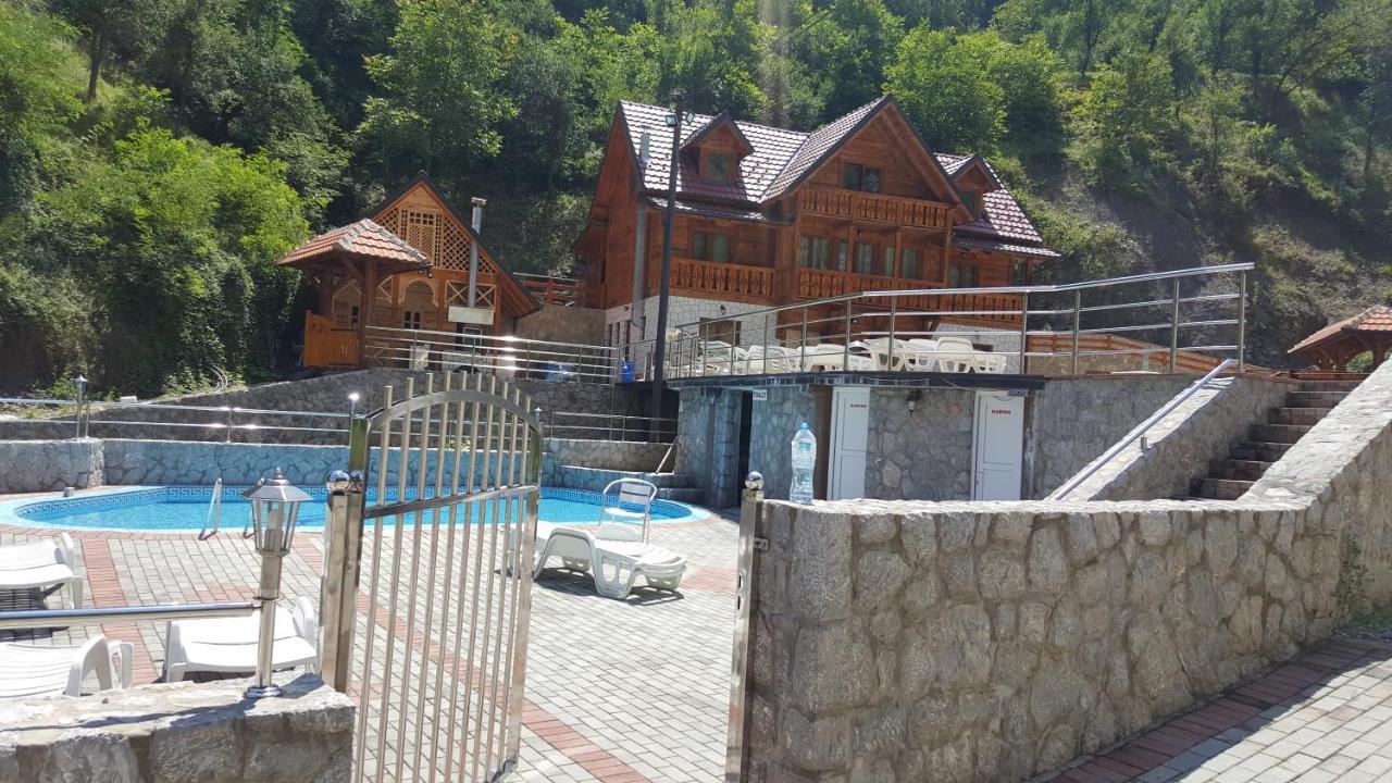 Izvor Bazeni Vrela Villa Užice Eksteriør billede